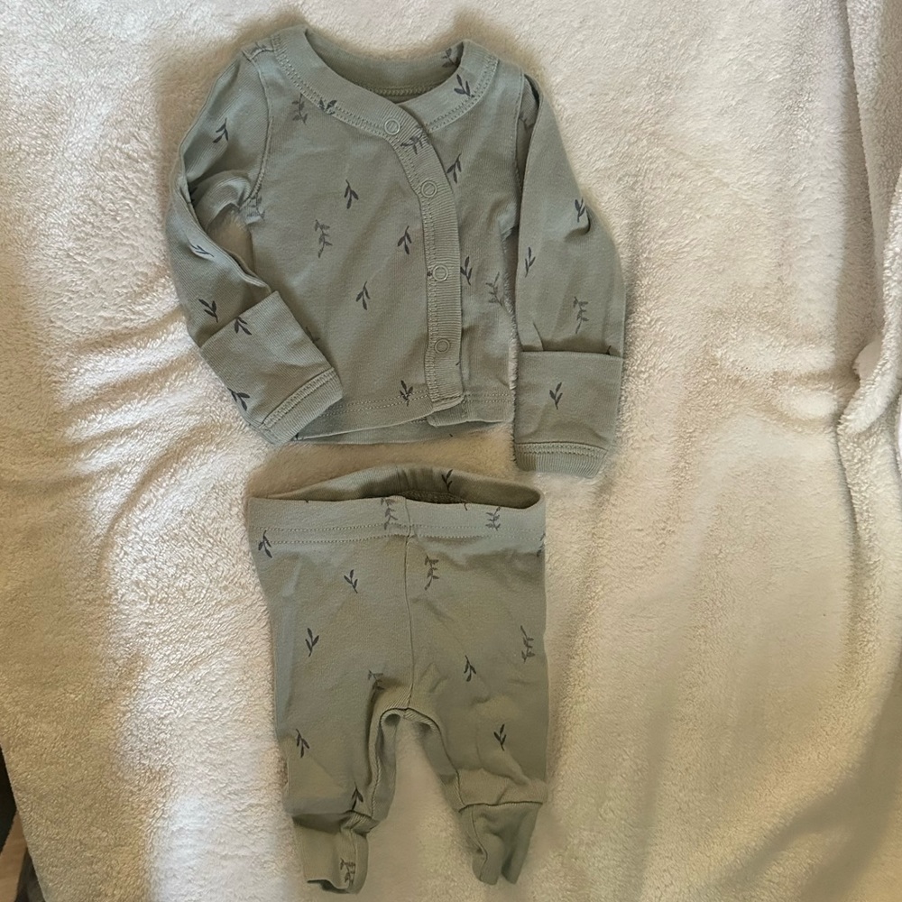 Two piece outfit